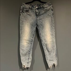 Distressed Light denim Women's Jeans